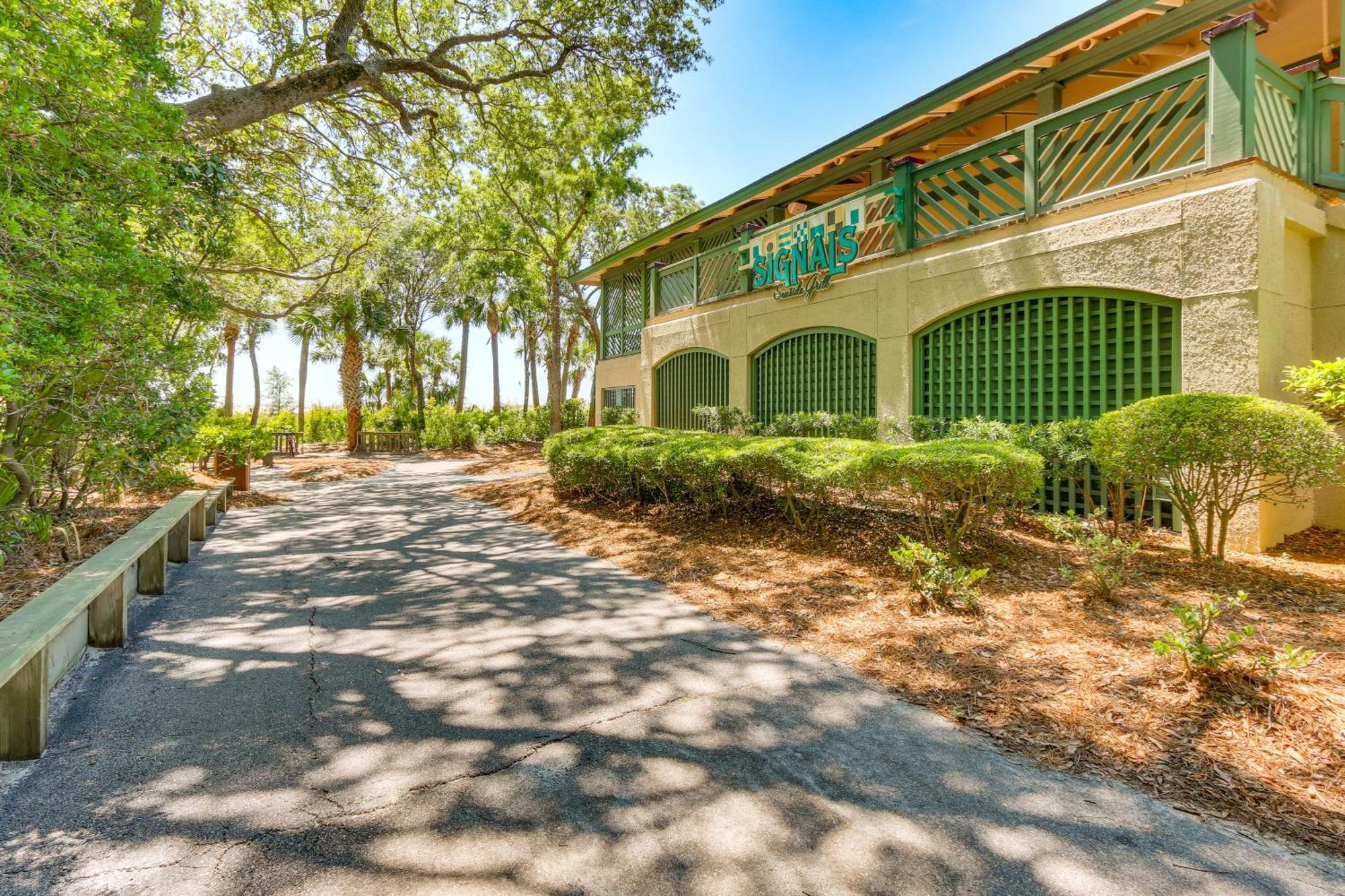 2 Mi To Beach Dog-Friendly Hilton Head Condo! Hilton Head Island Exterior photo